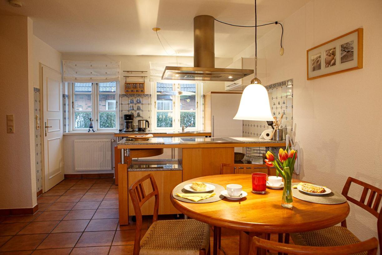 Friesennest Apartment Oldsum Exterior foto